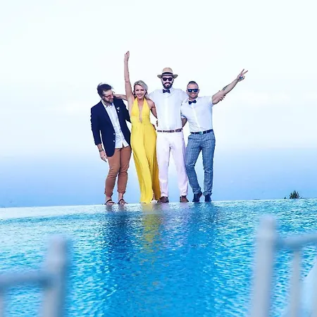 Eos * Imerovigli (Santorini)